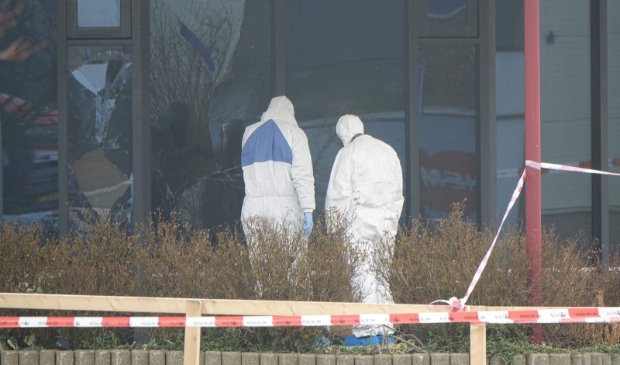 <p>Onderzoek door Explosieven Opruimingsdienst.</p>