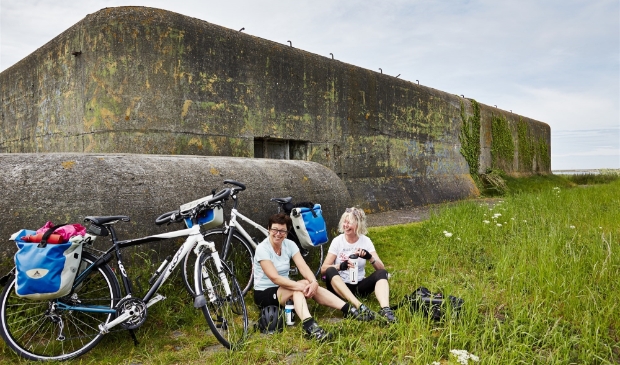 <p>Kazematten bij de Afsluitdijk in Den Oever.</p>