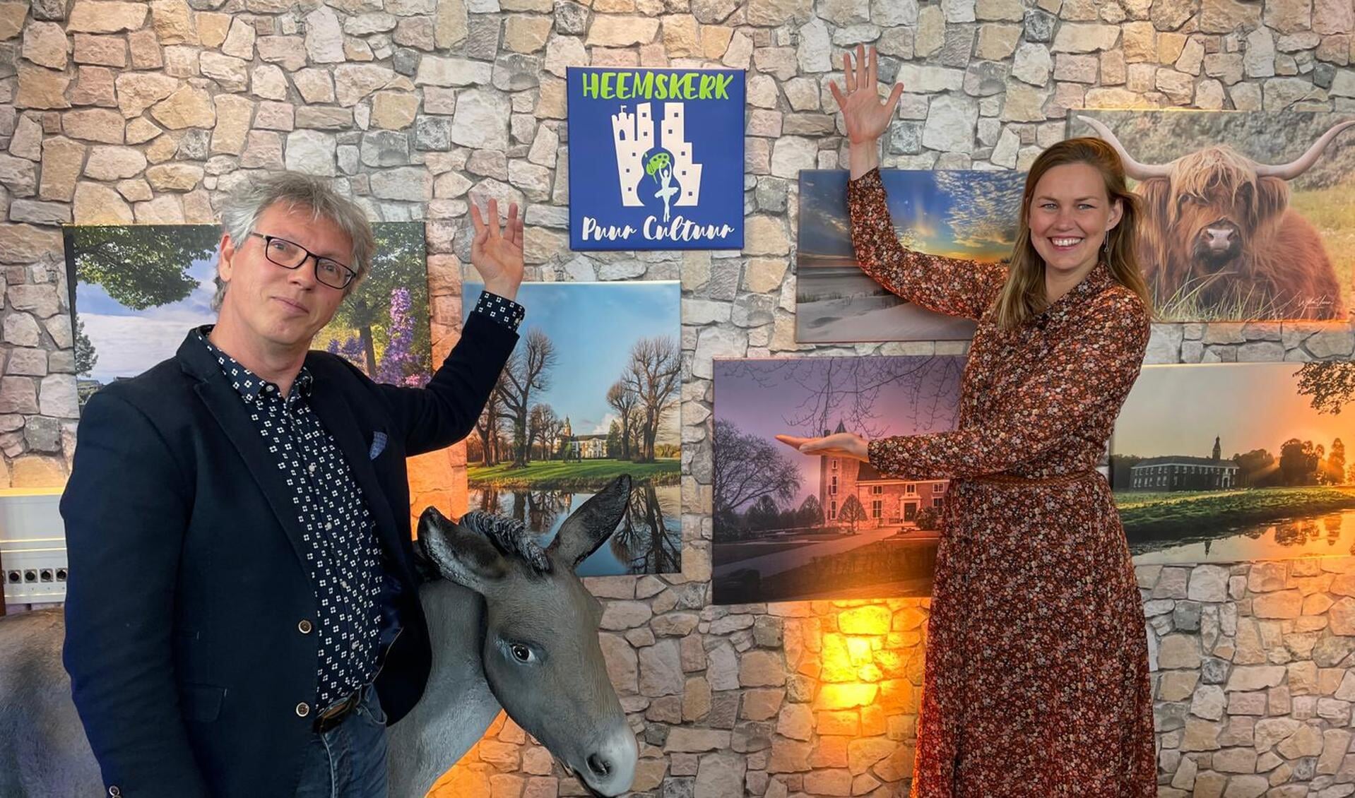  Mark van der Jagt en Annabel Aardenburg presenteren Heemskerk Puur Cultuur. 