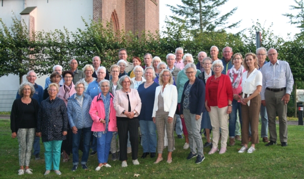 <p>De Gemengde Zangvereniging St. Caecilia uit Langedijk, opgericht op 11 april 1911 had voor komende zondag grootste plannen om het jubileumfeest luister bij te zetten.</p>