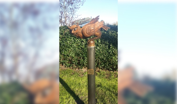 <p>Oterleek heeft er weer een uil bij.</p>