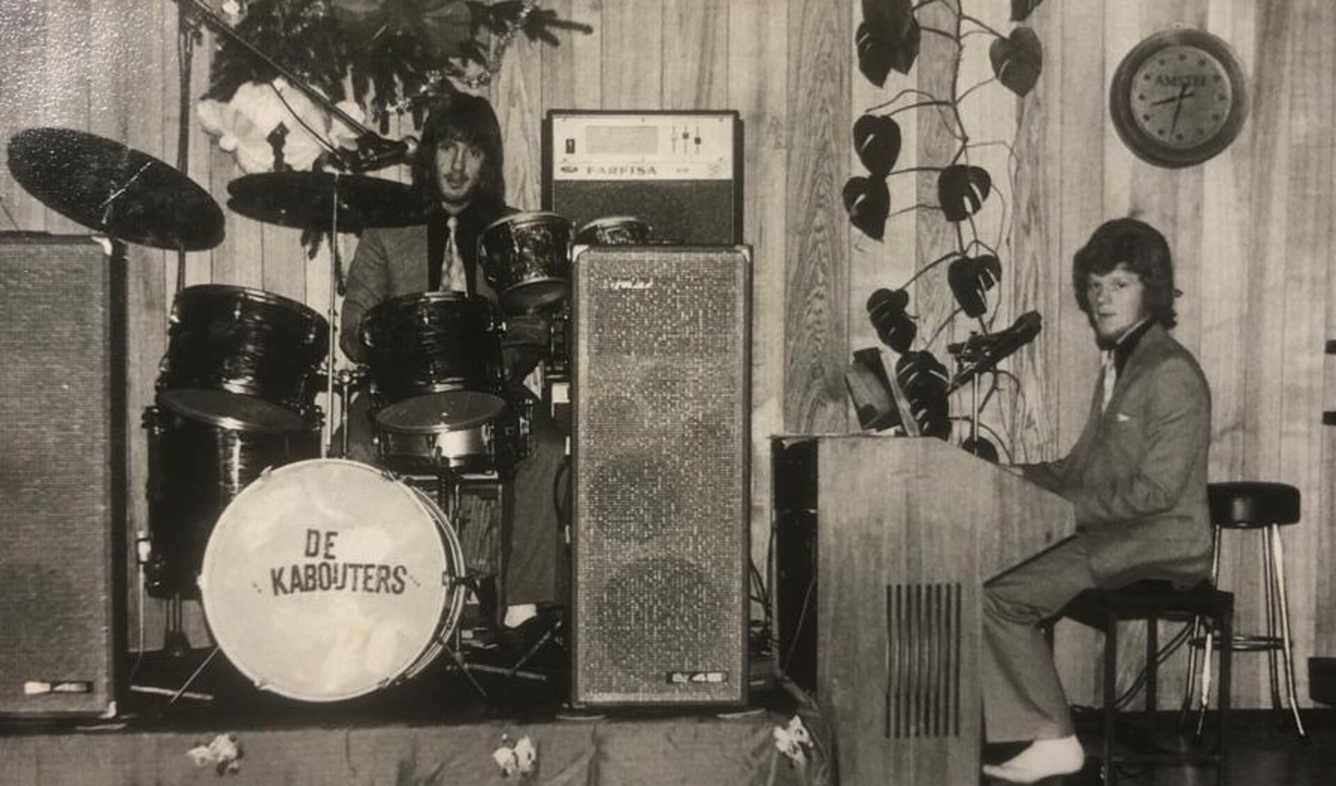De Kabouters jaren zestig. Cor de Visser (drums) en Jan Kraak.