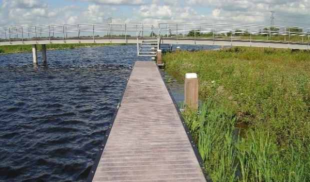 <p pstyle="PLAT">Een impressie: aanlegsteiger die vergelijkbaar is met de steigers die Zaanstad wil realiseren.</p>