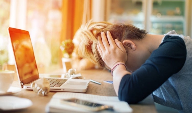 <p>Scholieren Uitgeest eenzamer en meer gestrest.</p>