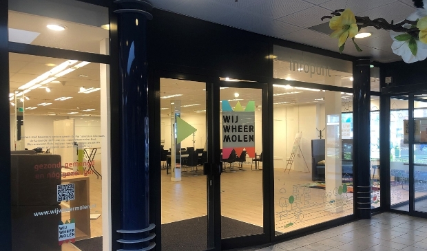 <p>Het infopunt is in het Makado gevestigd, tegenover Deen.</p>