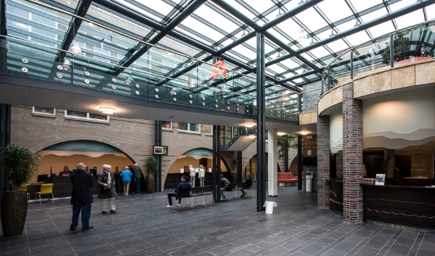 <p class="ONDERSCHRIFT" pstyle="ONDERSCHRIFT">Gemeentehuis Castricum.</p>