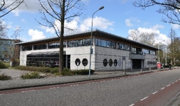 <p>Het gebouw van de Rabobank, zoals het er nu bij ligt.</p>