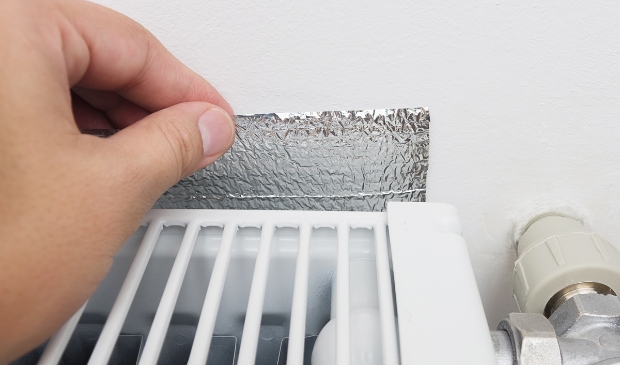 <p>Radiatorfolie helpt op een simpele manier de warmte in het huis te houden. </p>