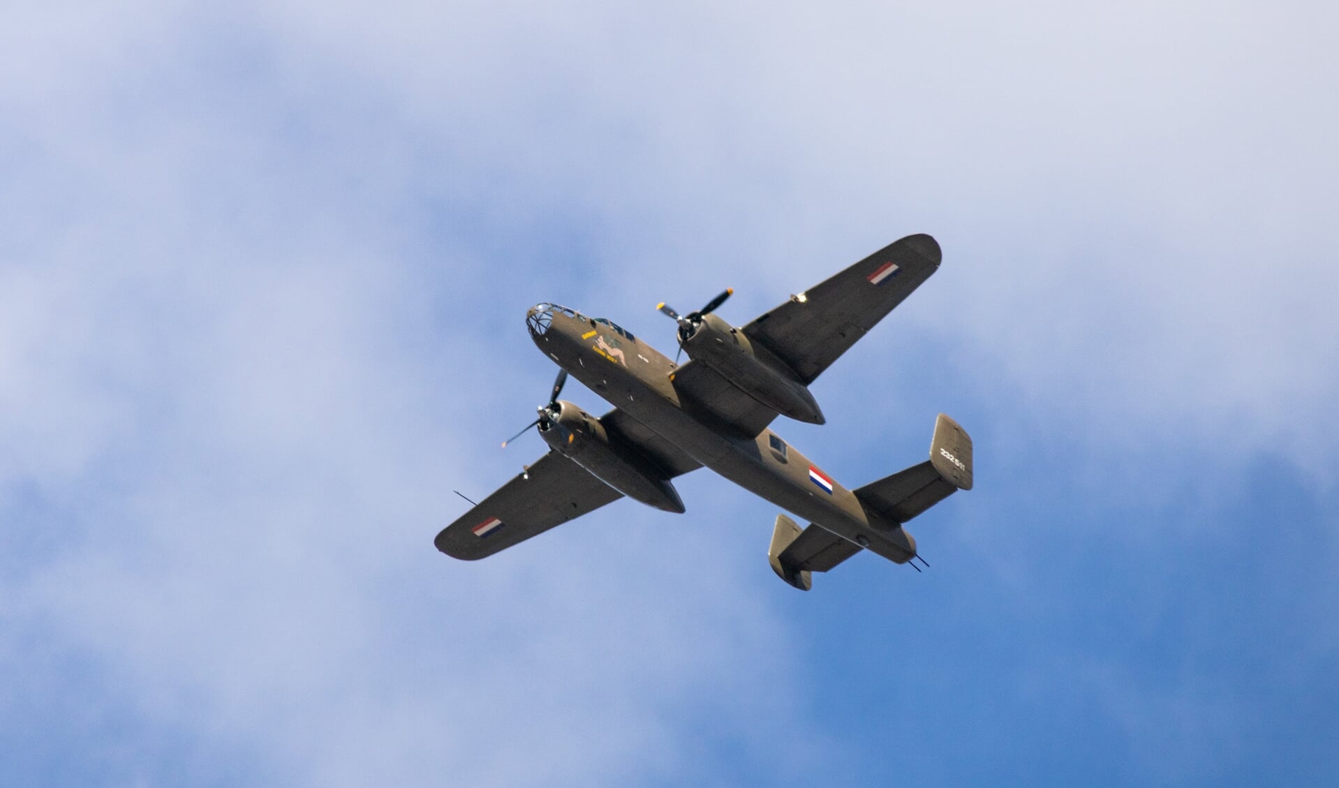 De Bommenwerper uit WOII die gisteren op 5 mei, Bevrijdingsdag, over Haarlem vloog. 