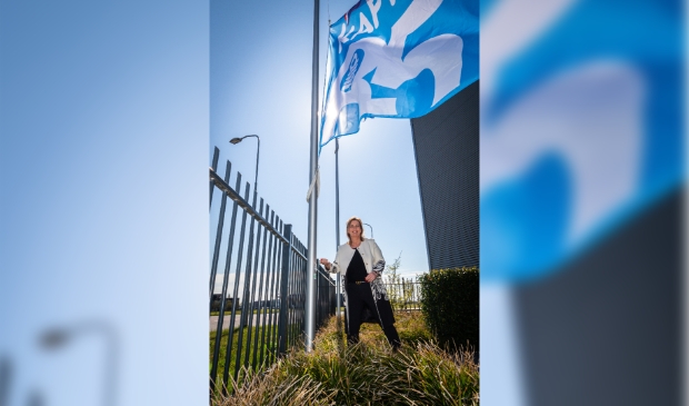 <p>Mireille Kaptein nodigt elke golfronde zakenvrouwen uit.</p>