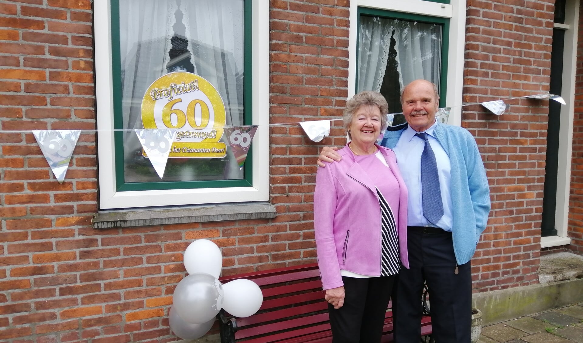 Reny en Bob Oudkerk Pool zijn ooit verhuisd van Amsterdam naar Landsmeer.