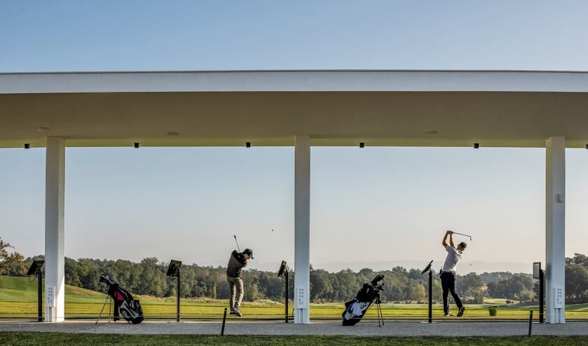 <p>De Golfhub op PGA Catalunya heeft geweldige oefenfaciliteiten.</p>