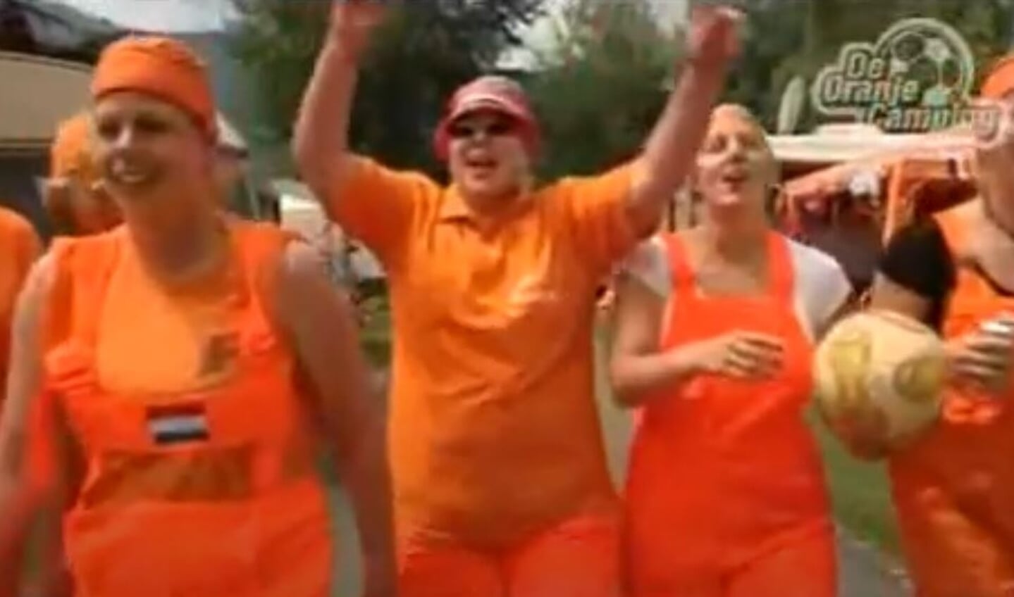 De Oranjecamping was een van de items tijdens een WK talkshow over het Nederlands elftal.