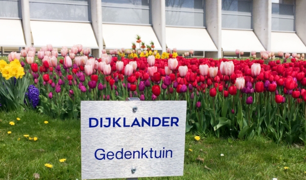 <p>De aanblik van de gedenktuin verandert steeds.</p>