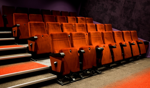 <p>Kijkje in de nieuwe zaal.</p>