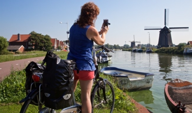 <p>De gemeente Alkmaar verhoogt de bijdrage aan Holland boven Amsterdam.</p>