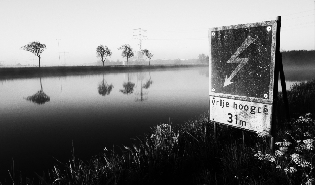 <p>'Opgepast met bootje varen', Noordhollandsch Kanaal.</p>