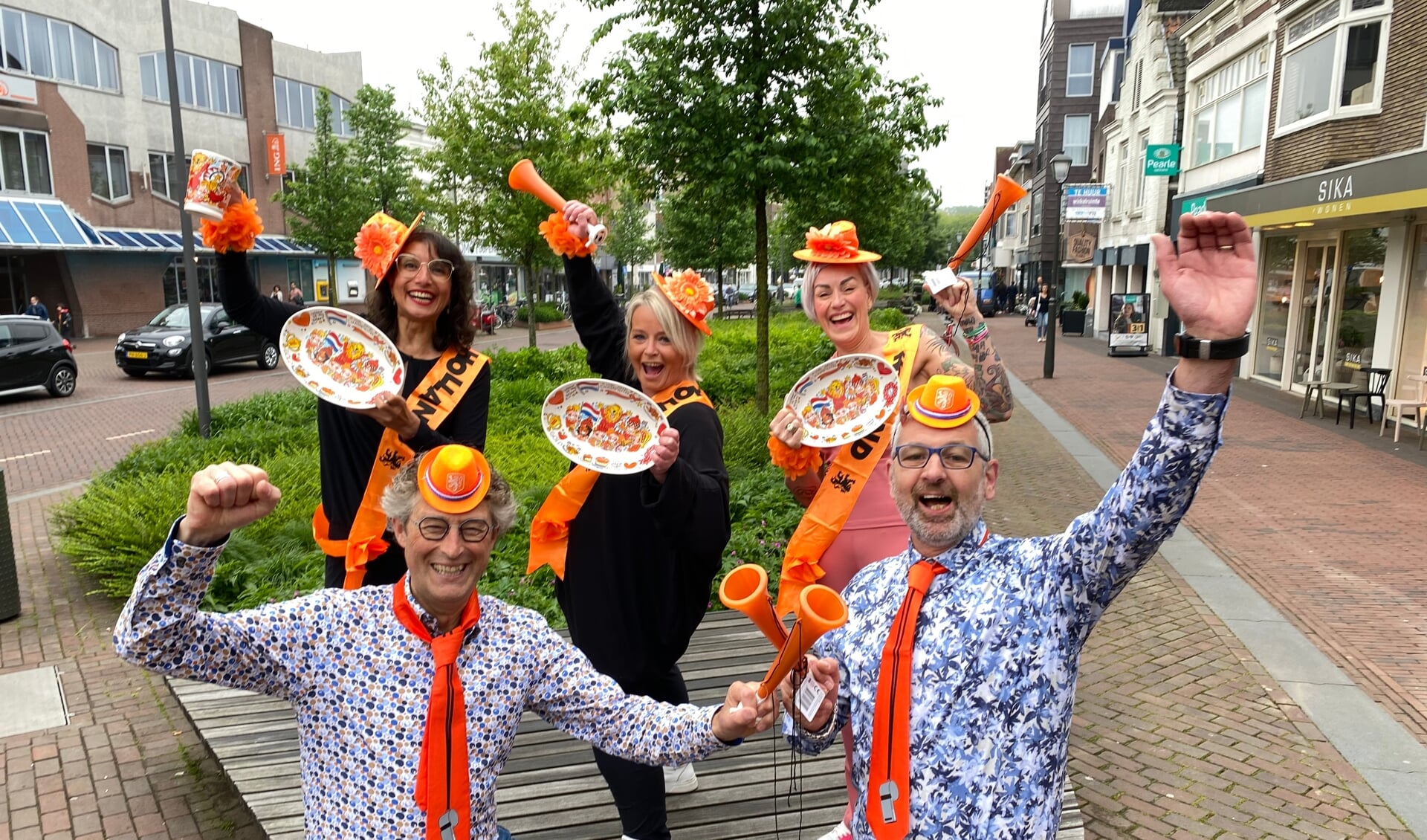 Ondernemers van centrum Beverwijk zijn klaar voor een mooi oranjefeest.