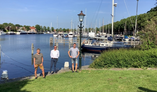 <p>Siem Zeilemaker (fractievoorzitter PWF), Cees Neefjes ( fractievoorzitter PW2010) en Tom Beuker (fractievoorzitter PvdA)</p>