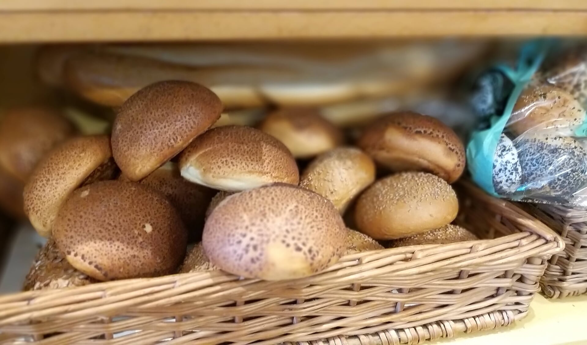 Overheerlijke broodjes te koop bij het Broodboetje in Spierdijk.