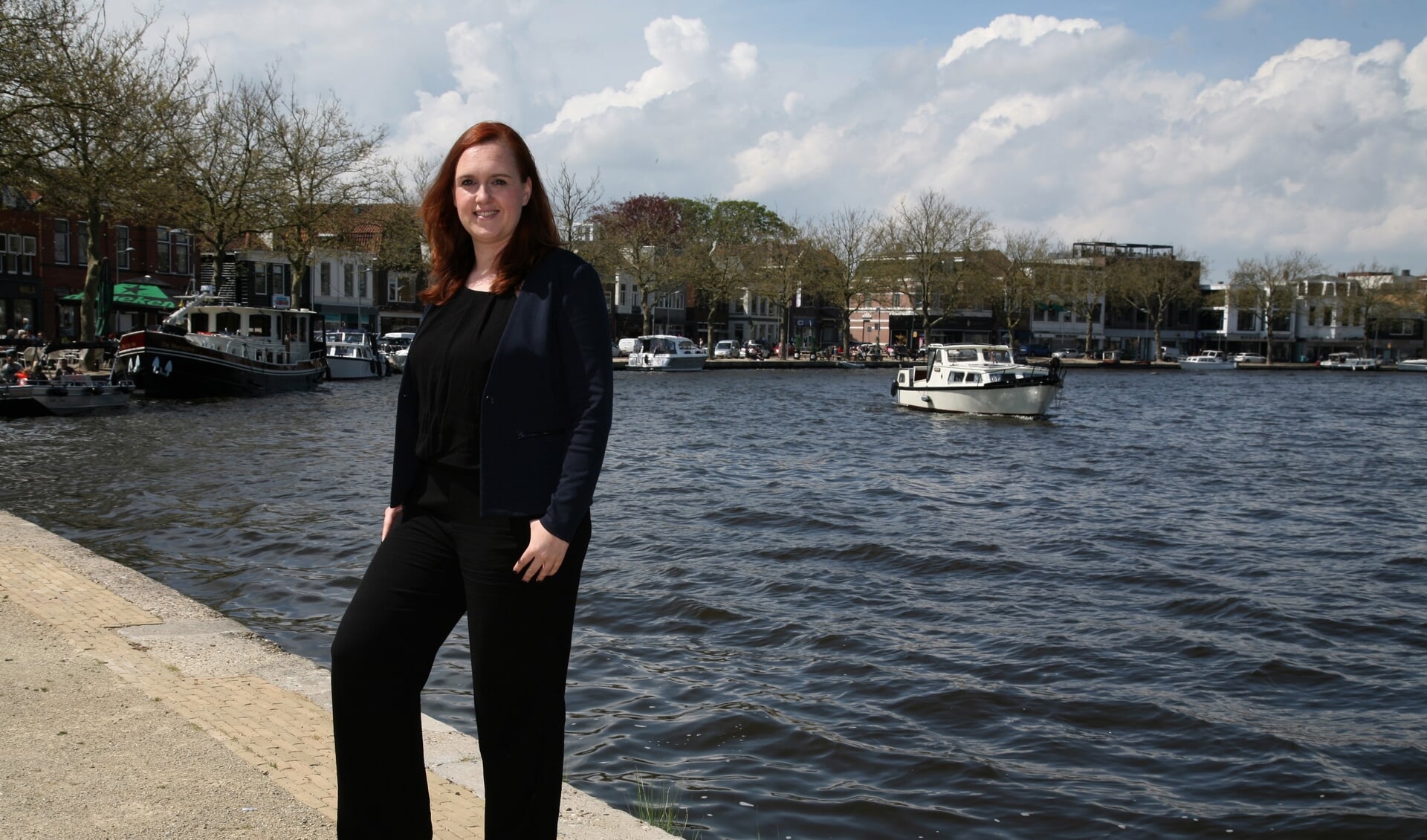 Stephanie Onclin wil zich graag inzetten om ons lieve leven in Zaanstad te behouden én verbeteren. Maar daarvoor moet ze wel de wensen weten die er leven in de stad en dorpen van Zaanstad.
