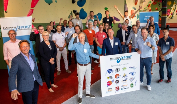Leden van het POS tonen zich blij met de formele oprichting van het platform.