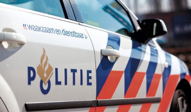 <p>Weet u iets? graag melden aan de politie. Dit soort laffe daden moeten onmiddellijk de kop worden ingedrukt. </p>