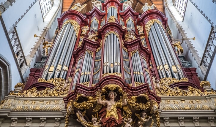 Dit orgel in Haarlem zal straks weer door vele handen bespeeld worden.