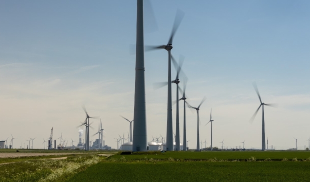 <p>Windmolenparken, als paddenstoelen schieten ze uit de grond.</p>