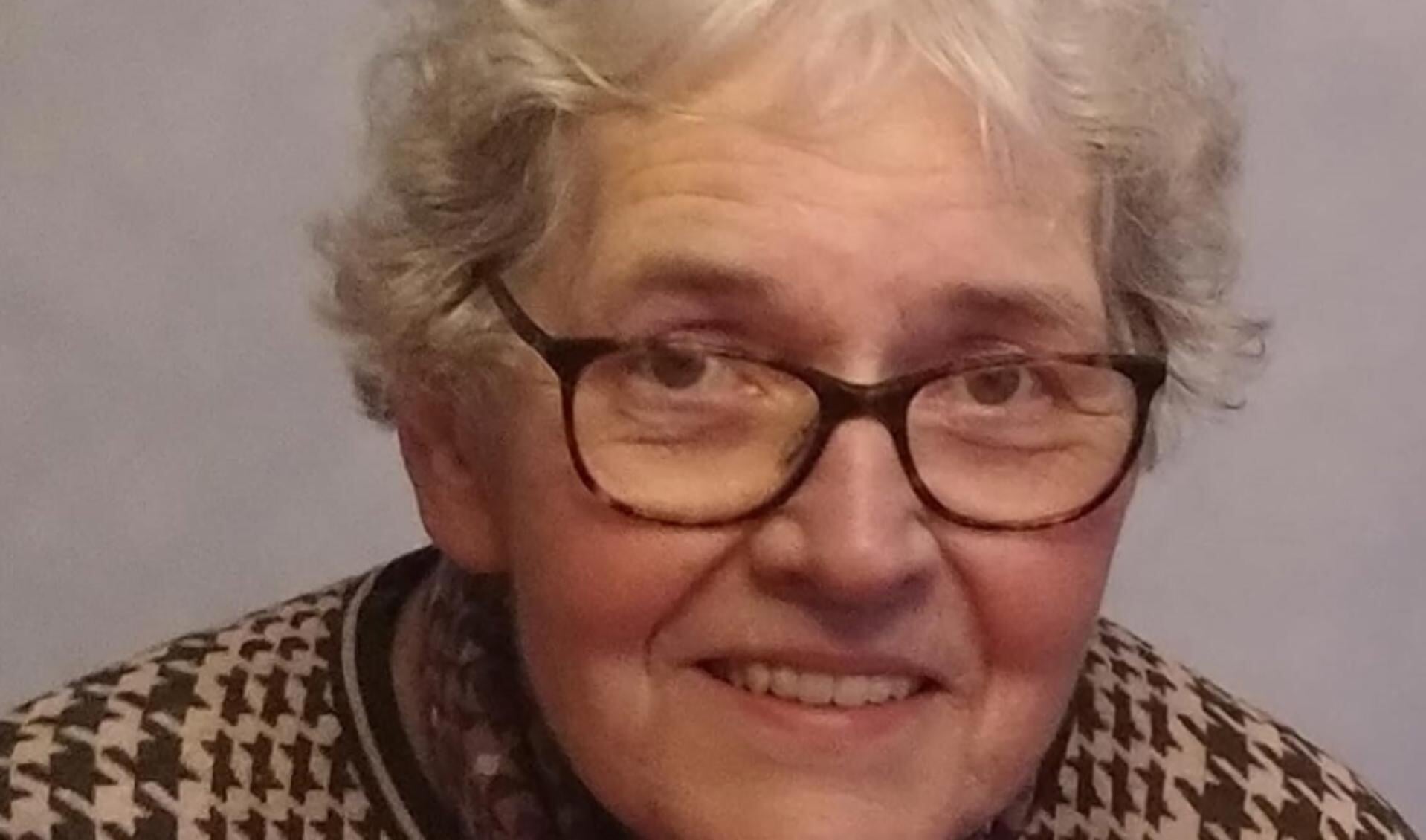Wie heeft Gerda (74) gezien? Vermissingsbericht nu ook door politie Haarlem verspreid.