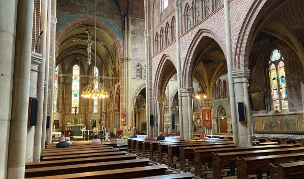 <p>De fraaie Sint Laurentiuskerk bestaat 160 jaar.</p>