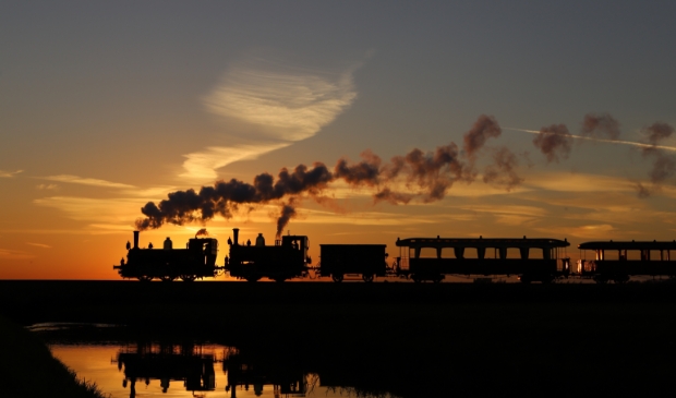 <p>Avondervaring met de Museumstoomtram.</p>
