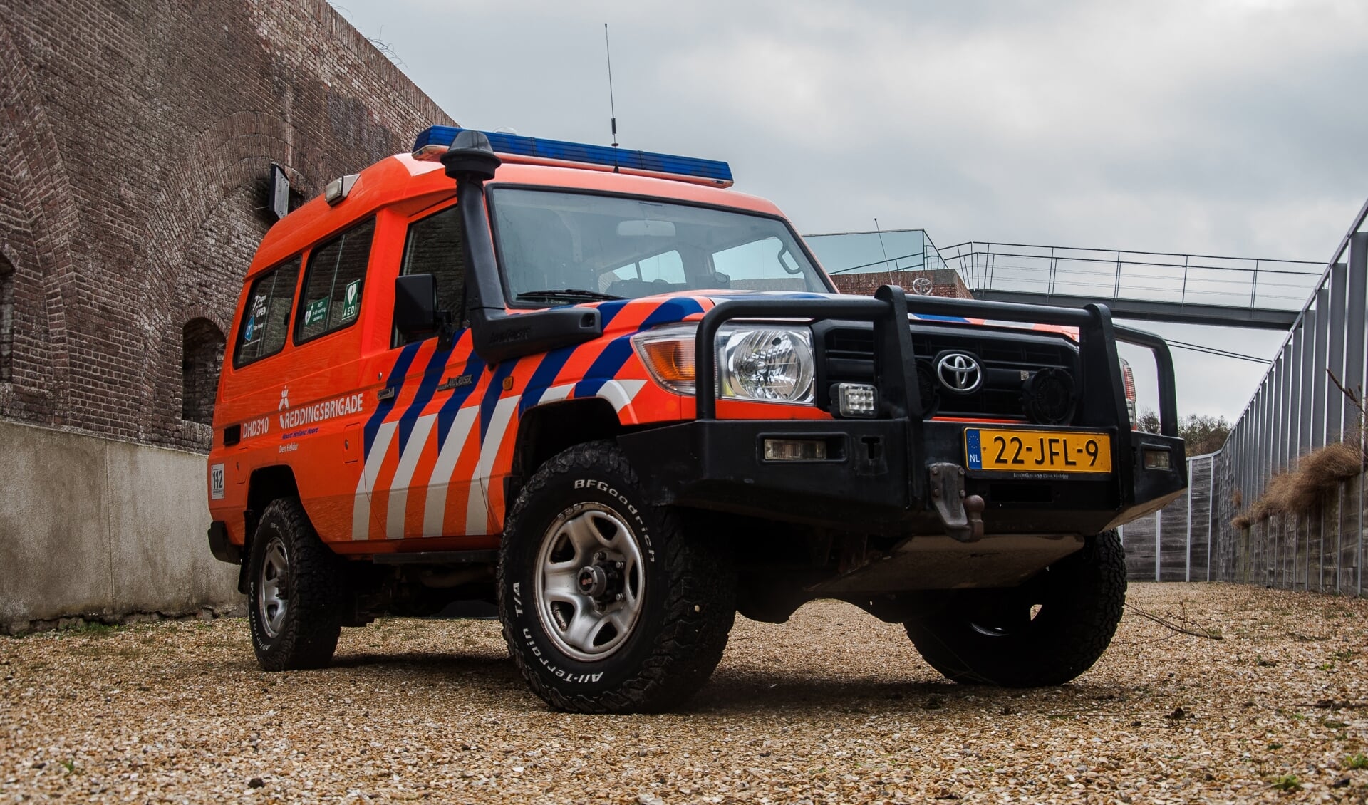 Ook Reddingsbrigade Den Helder schiet te hulp bij de wateroverlast in Limburg.