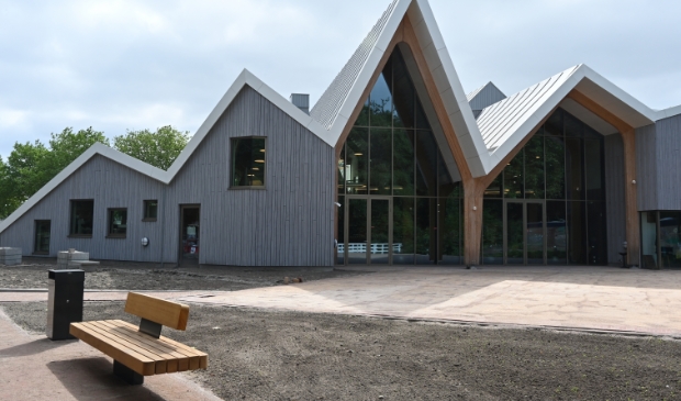 <p>Het terras is gelegd.</p>