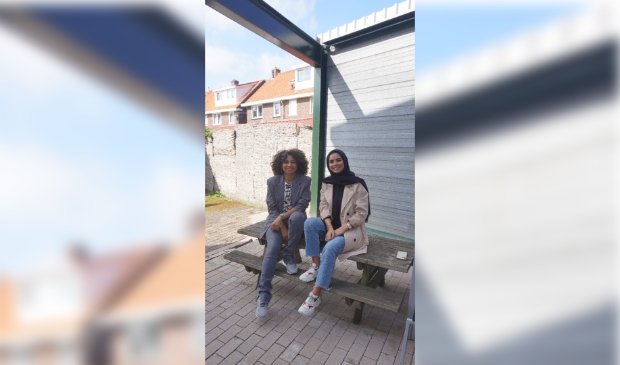 <p>De Meidenwerkers van SWT Zaanstad (Girlzz) presenteren het girls only evenement.</p>