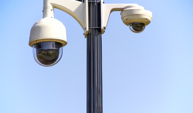 <p>Extra cameratoezicht Julianapark en station Hoorn.</p>