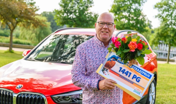 <p>Gaston verraste dezer dagen de winnaars rondom het Brunelhof.</p>