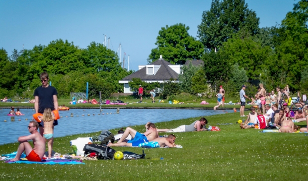 <p pstyle="PLAT">Bij grote drukte is het extra goed opletten.</p>