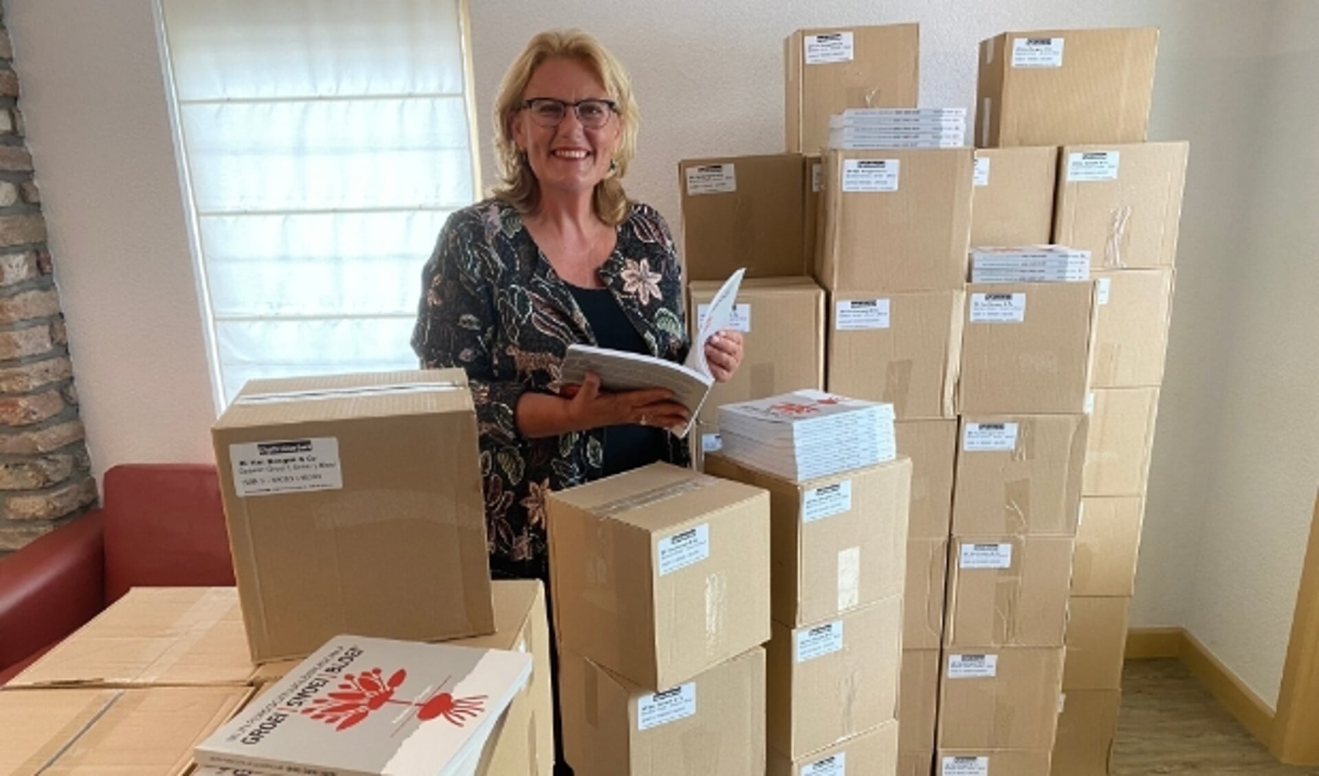 Onlangs nam Yolanda van Dongen de tweede druk van haar boek, tweeduizend exemplaren, in ontvangst 