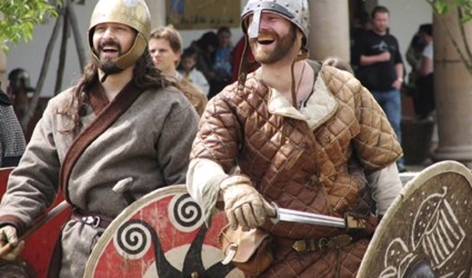De Vikingen in Archeon zijn vredelievend. 
