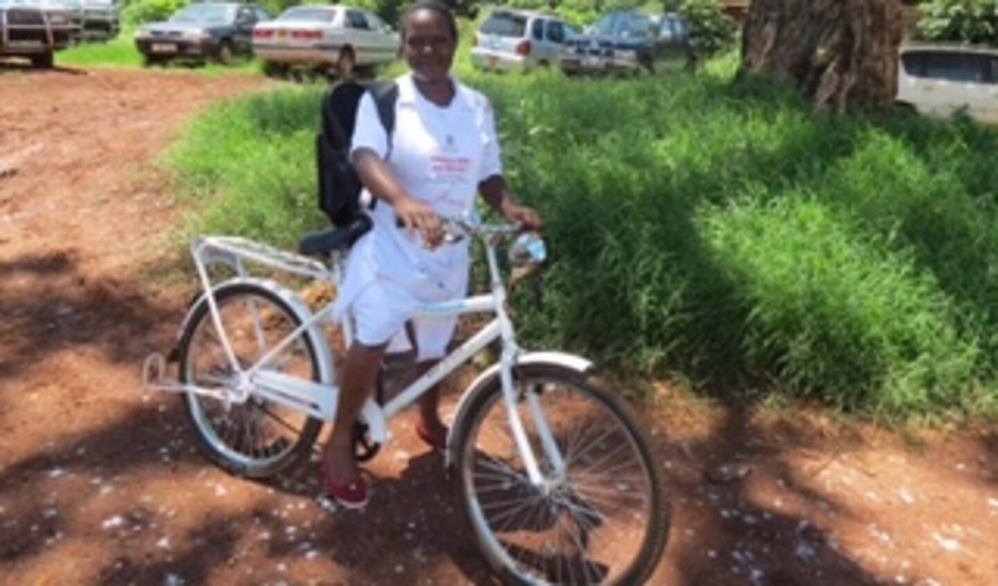 In Kenia en Oeganda speelt de fiets een sleutelrol.