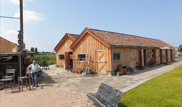 <p>De nieuwe stallen worden officieel geopend.</p>