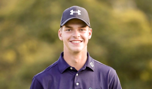 Lars van der Vight als trotse winnaar van het Dutch Amateur Championship.