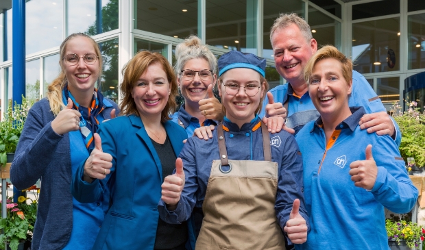 <p>Het team in Spanbroek staat vanaf 8 oktober voor klanten klaar.</p>