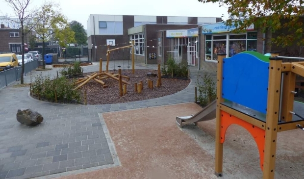 <p>Het schoolplein van OBS De MEI is recent helemaal opgeknapt. </p>