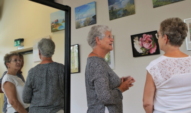 <p>(links) Marja de Waard en Anneke Korver (rechts). </p>