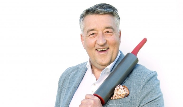 Meesterbakker Robèrt van Beckhoven komt naar Dijk en Waard om de baksels te beoordelen.