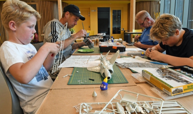 <p>Modelbouw, het is een kunst.</p>