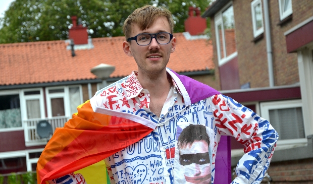 <p>Thomas: "Ik ben sowieso niet zo bezig met wat andere mensen denken of doen, ik ga mijn eigen gang wel."</p>