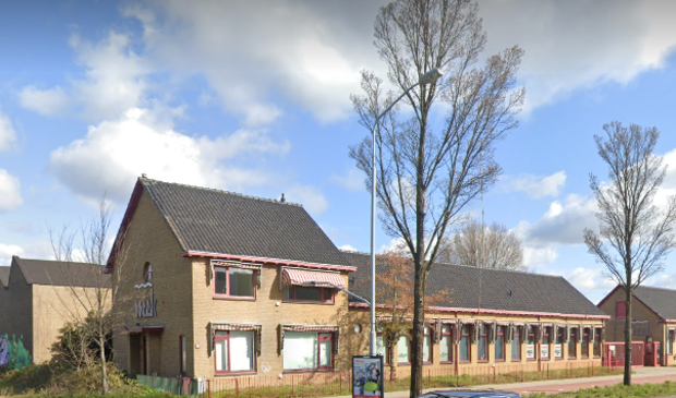 <p>Het MAAK-terrein in de Waarderpolder.</p>